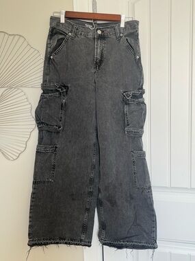 Old Navy Black Washed Wide Leg Cargo Jeans